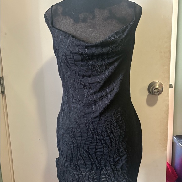 PrettyLittleThing Black Textured Mini Dress - Picture 13 of 13